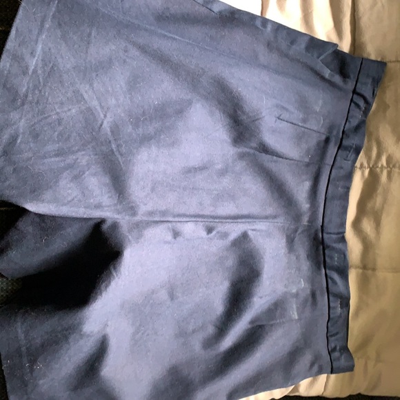 Women’s shorts - Picture 2 of 3